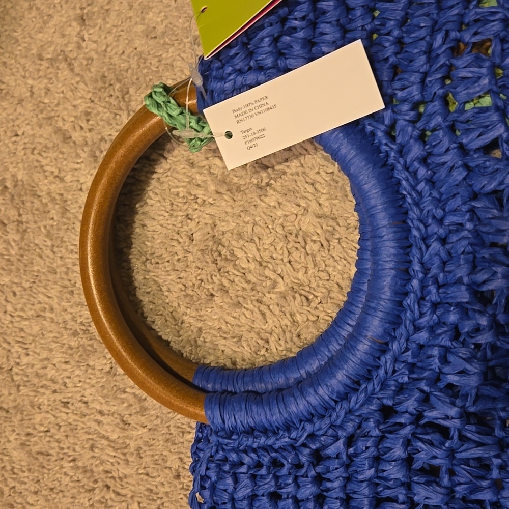 Tabitha Brown knit beach bag - Picture 2 of 3